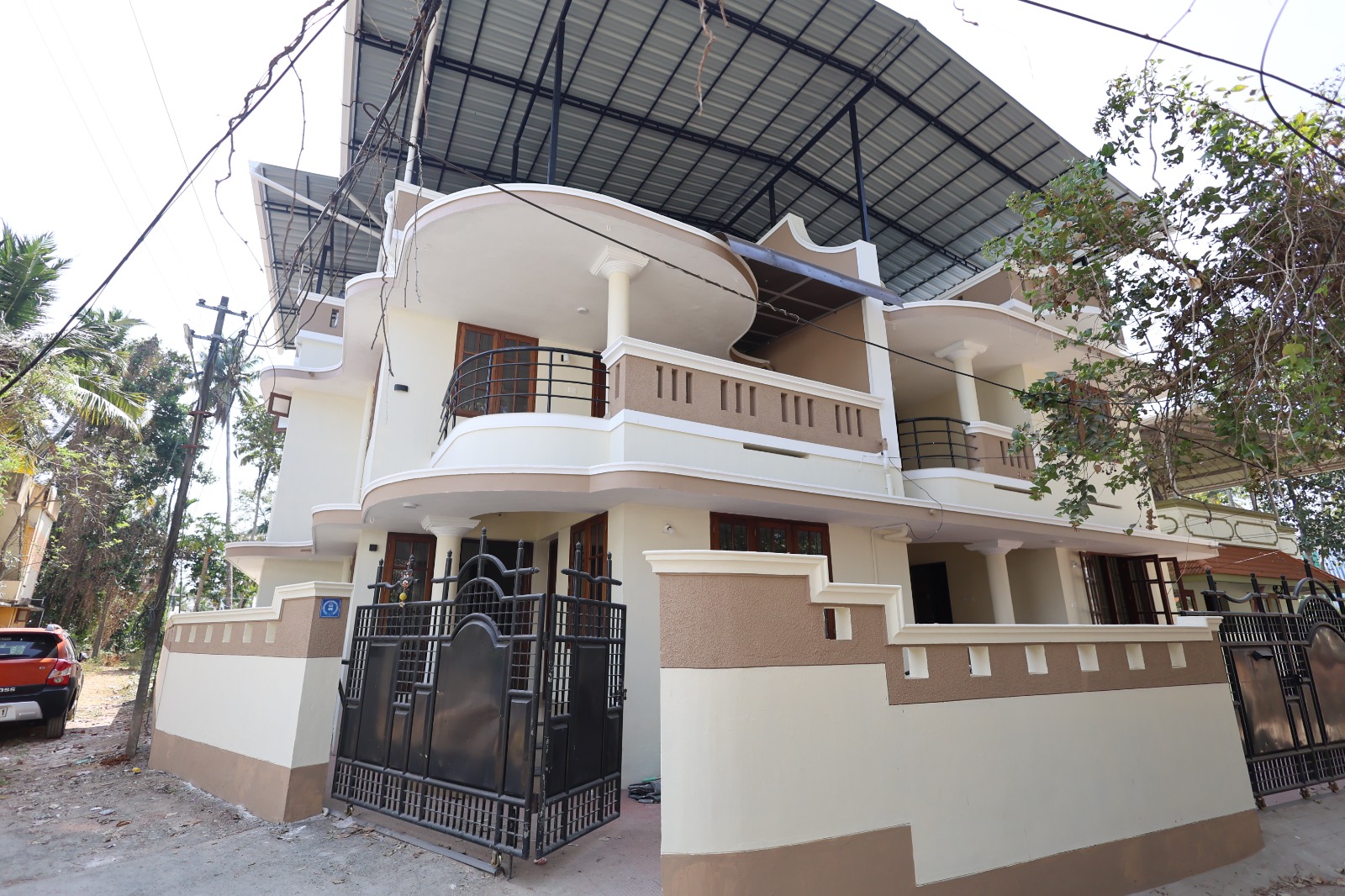  Kadakampally village office 6 Cent 3500 sq ft twin house for sale in anayara
