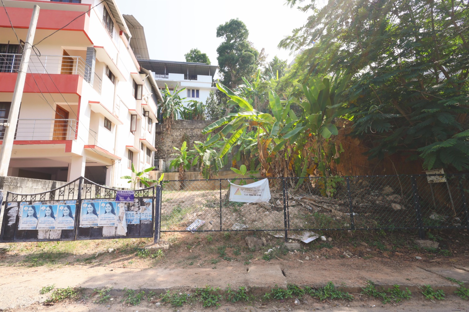 Commercial Property for Sale Near Kuravankonam Junction, Trivandrum!