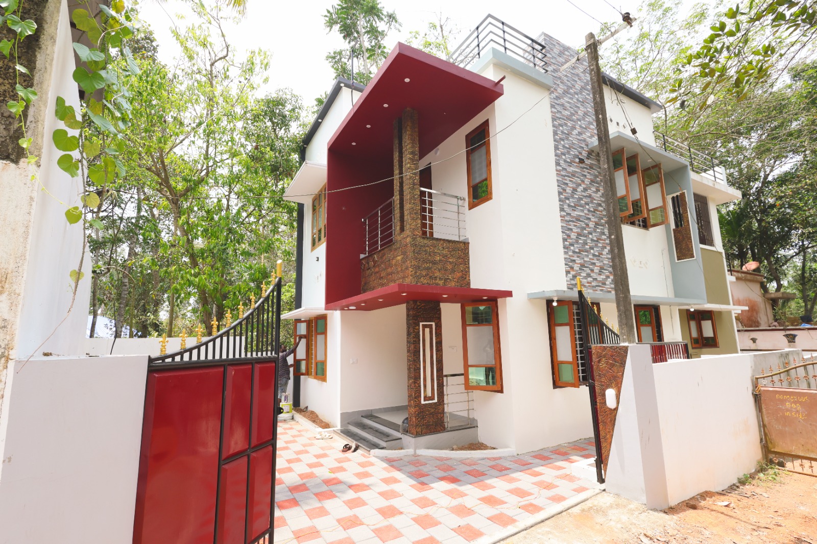Budget-Friendly 3BHK Ready-to-Move House Near Balaramapuram Junction