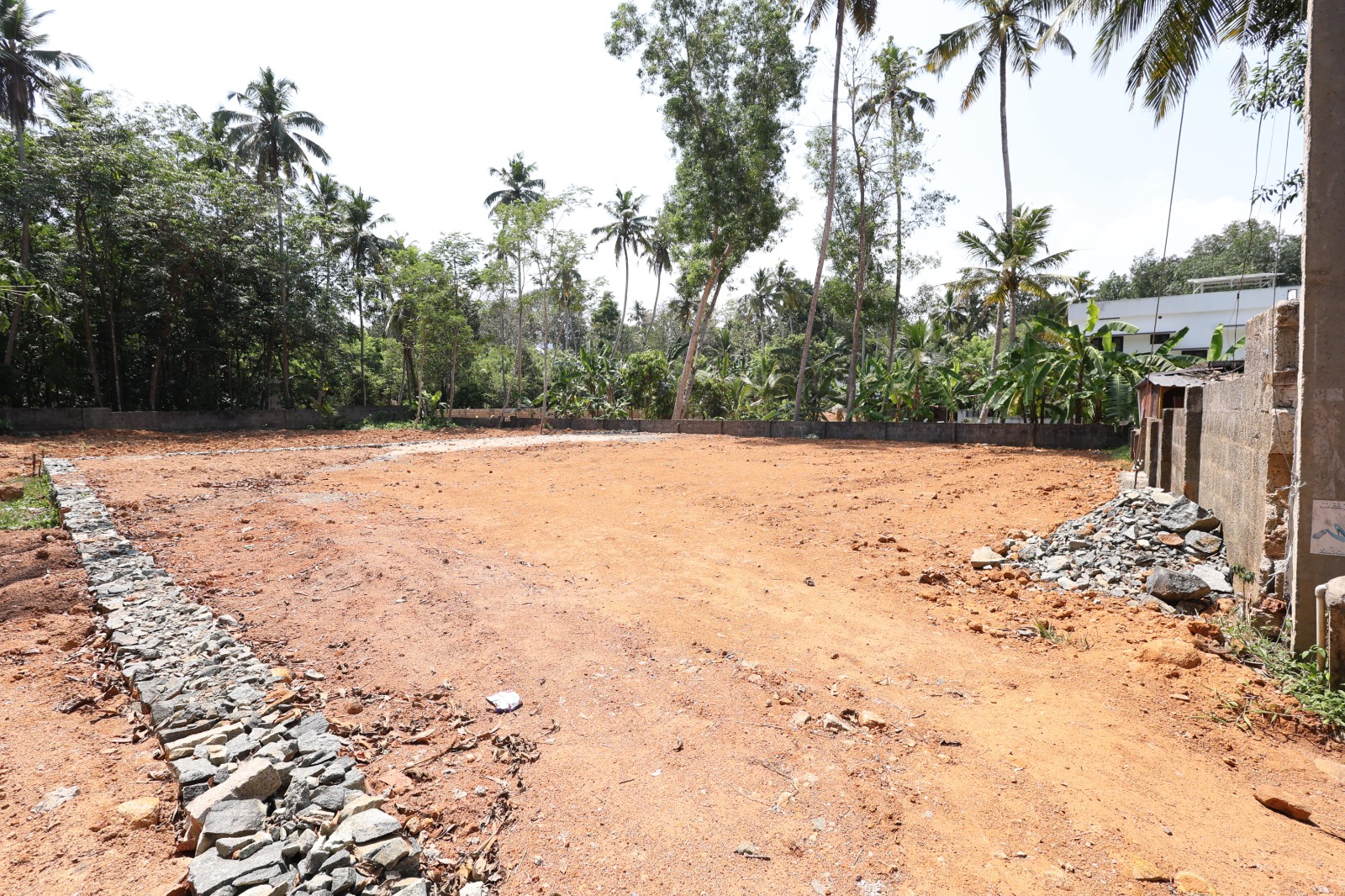 Low Budget 12 Cent Square Plot for Sale in Neyyatinkara – Near Bus Stand