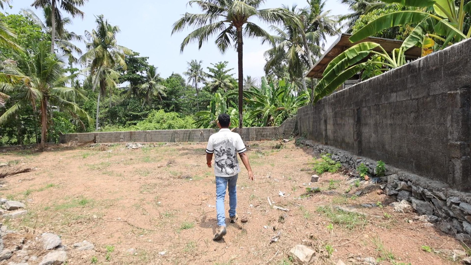 12 Cent House Plot Near Kariavattom Pangappara Jn – Ideal for Residential & Commercial Use