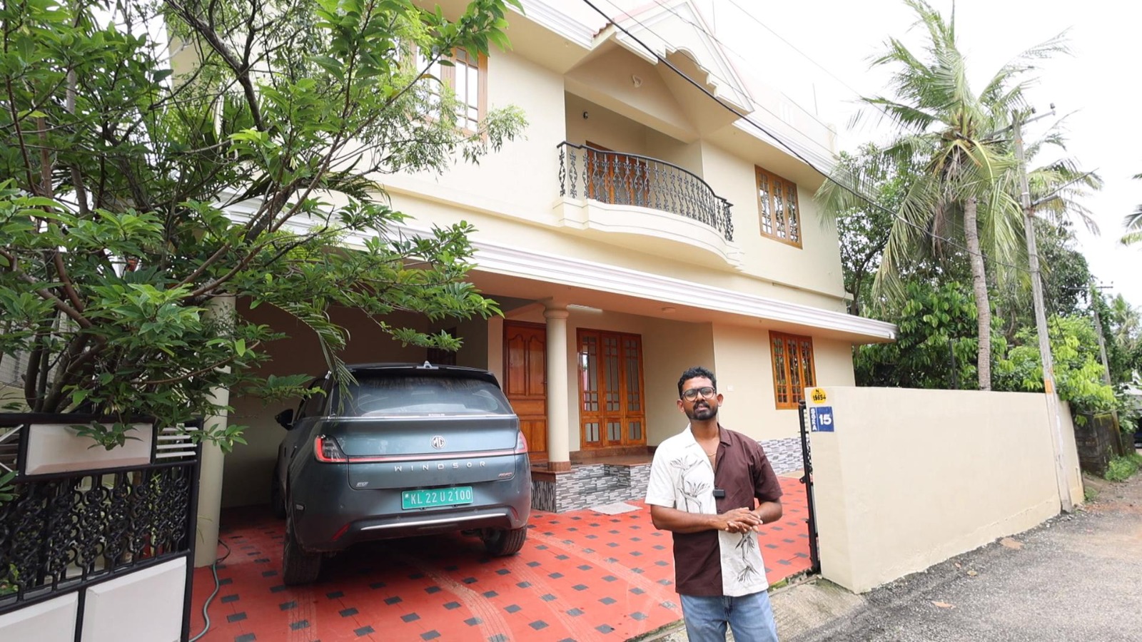 4 BHK House for Sale Near St. Goretti Higher Secondary School, Nalanchira | 4.25 Cents | 1050 Sq.Ft